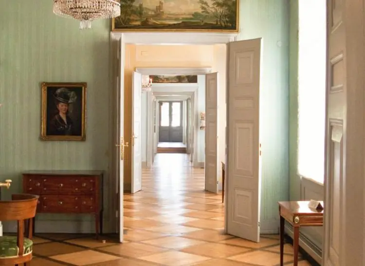 Foto: Staatliche Schlösser und Gärten Baden-Württemberg, Julia Haseloff Enfilade im Schloss Kirchheim