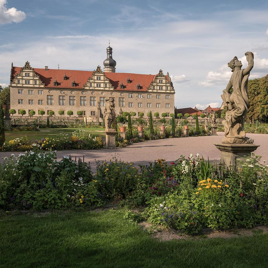 Schloss und Schlossgarten Weikersheim, Blick aus dem Garten auf das Schloss